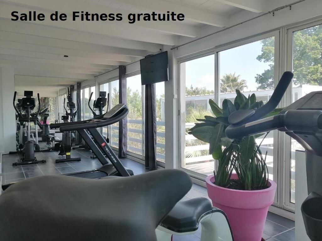 Mas La Farelle Gite, Fitness & Salle De Jeux Gratuite & Spa En Supplement Nimes Exterior photo